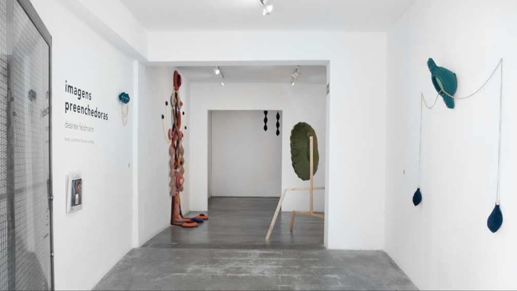 Sala de exposição da Galeria Luis Mauf