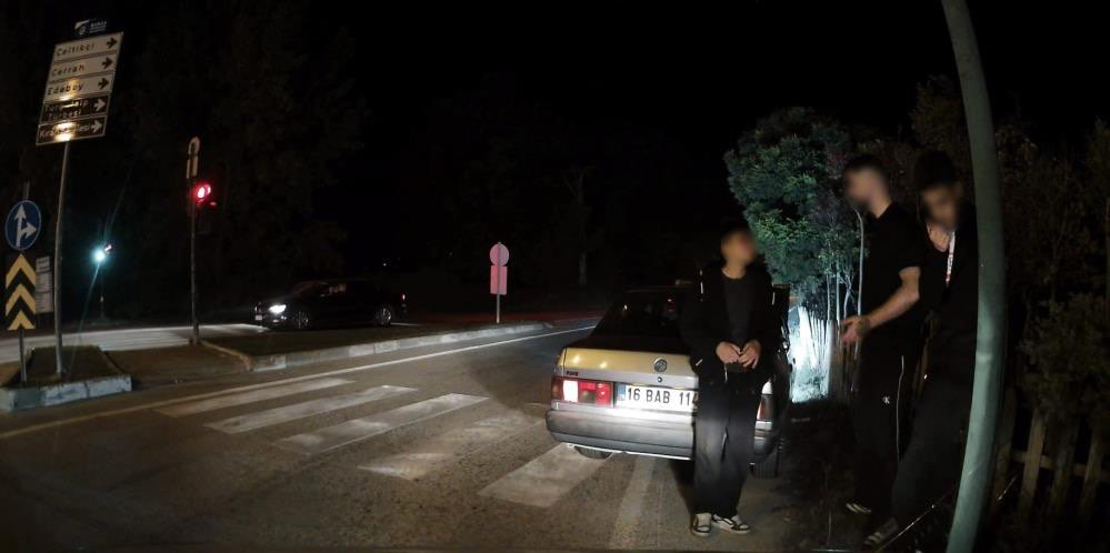 Bursa'da polisin yanından egzozla geçti! Abartı egzoz yok savunması işe yaramadı...