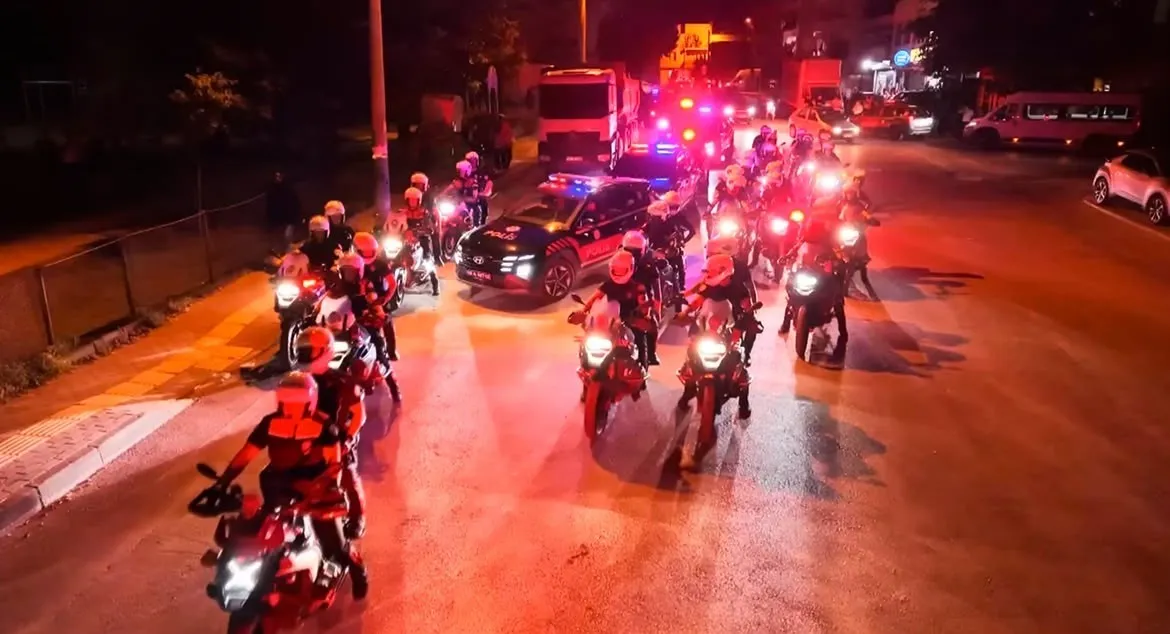 Bursa’da 1000 polisle dev huzur operasyonu