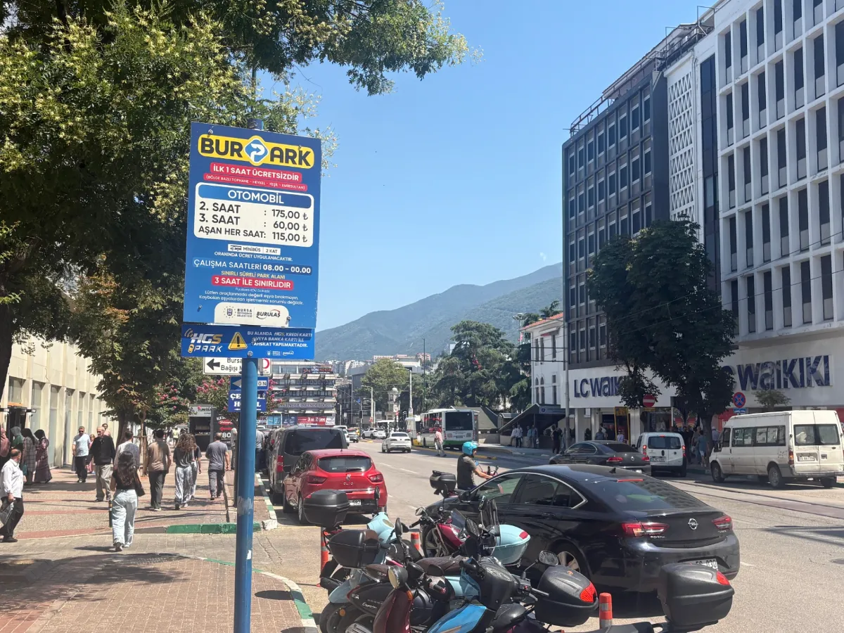 Bursa’da BURPARK otoparklarında yeni dönem! Tabelalar asıldı, HGS ile ödeme başladı