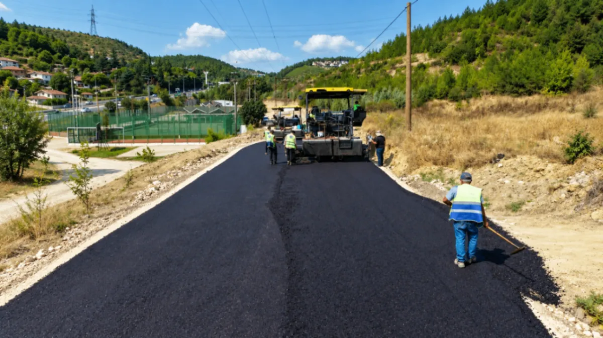 Mudanya’da Çağrışan yoluna Büyükşehir dokunuşu: Genişlik 8 metreye çıkarılıyor