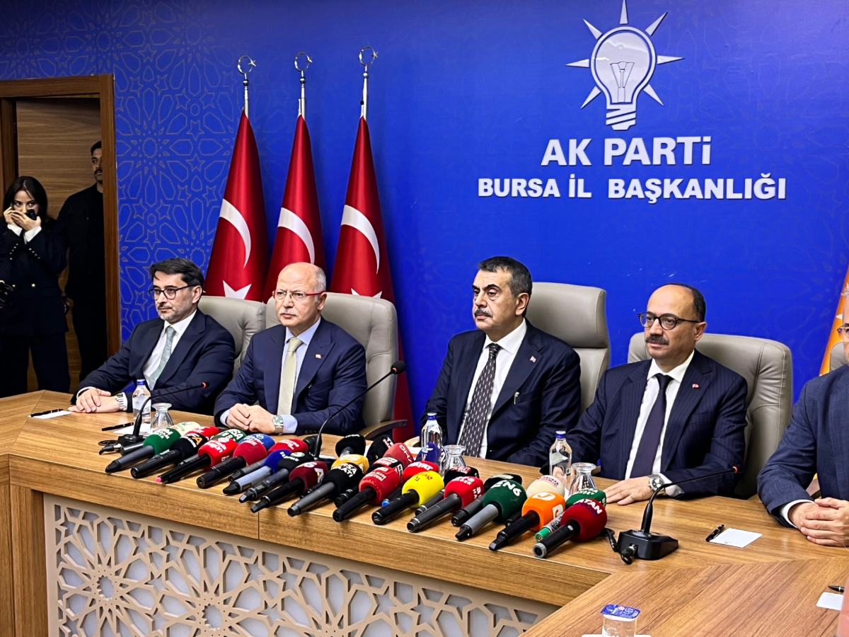 Bakan Tekin: Bursa'da öğretmen ve derslik sayısı 2,5 kat arttı