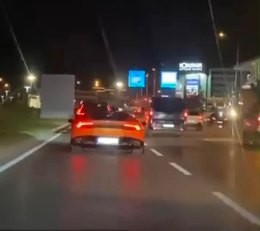 Bursa'da lüks araç terörü!