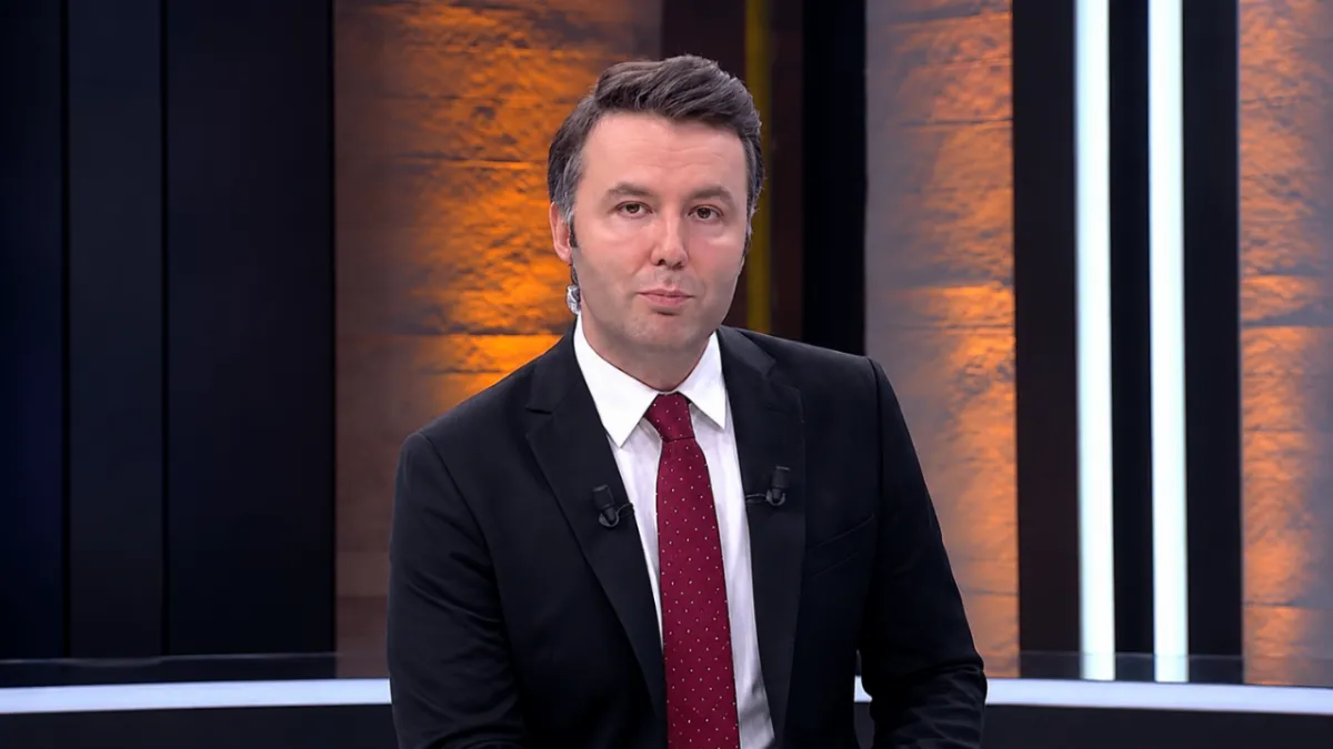 Mehmet Akif Ersoy’a tahliye vaadiyle para tuzağı: 4 şüpheli suçüstü yakalandı