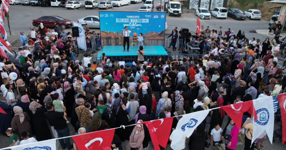 Yıldırım'da mahalle şenlikleri çocuk kahkahalarıyla başladı