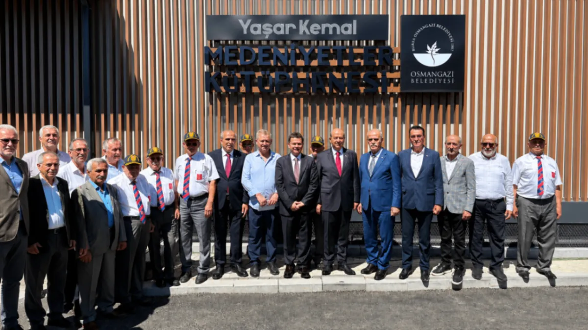 Bursa’da tarihin kalbinde yeni kütüphane kapılarını açtı!