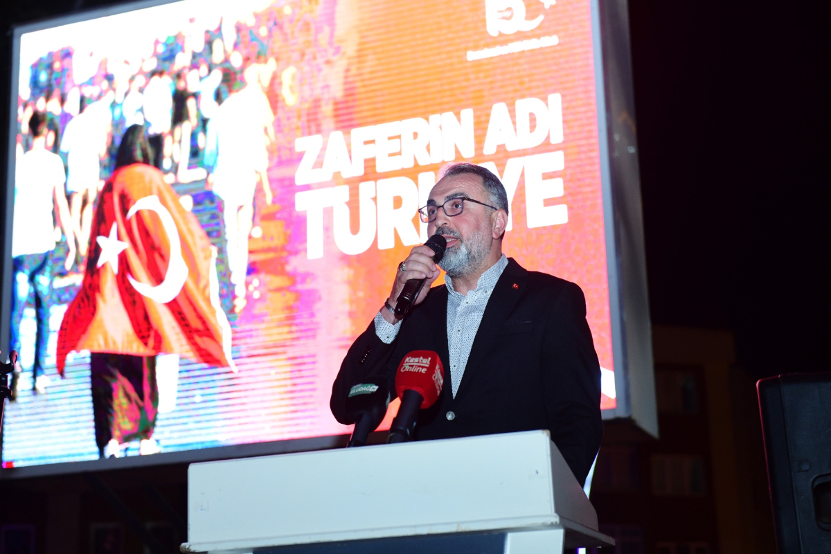 Başkan Erol'dan 15 Temmuz mesajı: "milletimiz tarihe destan yazdı"