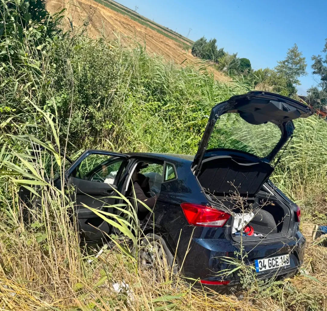 Bursa'da otomobil sulama kanalına uçtu! Aralarında 5 yaşındaki çocuk da var