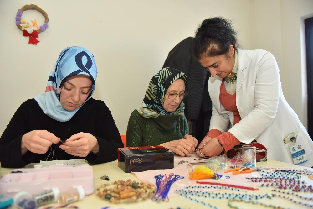 Bursa'da ücretsiz kurslara başvuru yağdı! Bir ayda 5 bin kişi...
