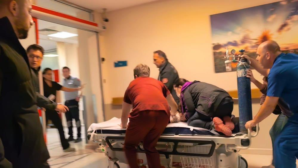 Bursa'da 1 yaşındaki bebeğin kalbi durdu! Doktorlar zamanla yarıştı...