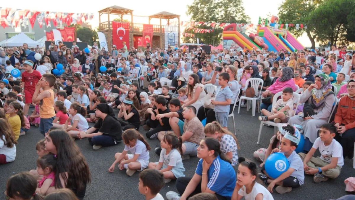 Yıldırım’da karne coşkusu şenliğe dönüştü