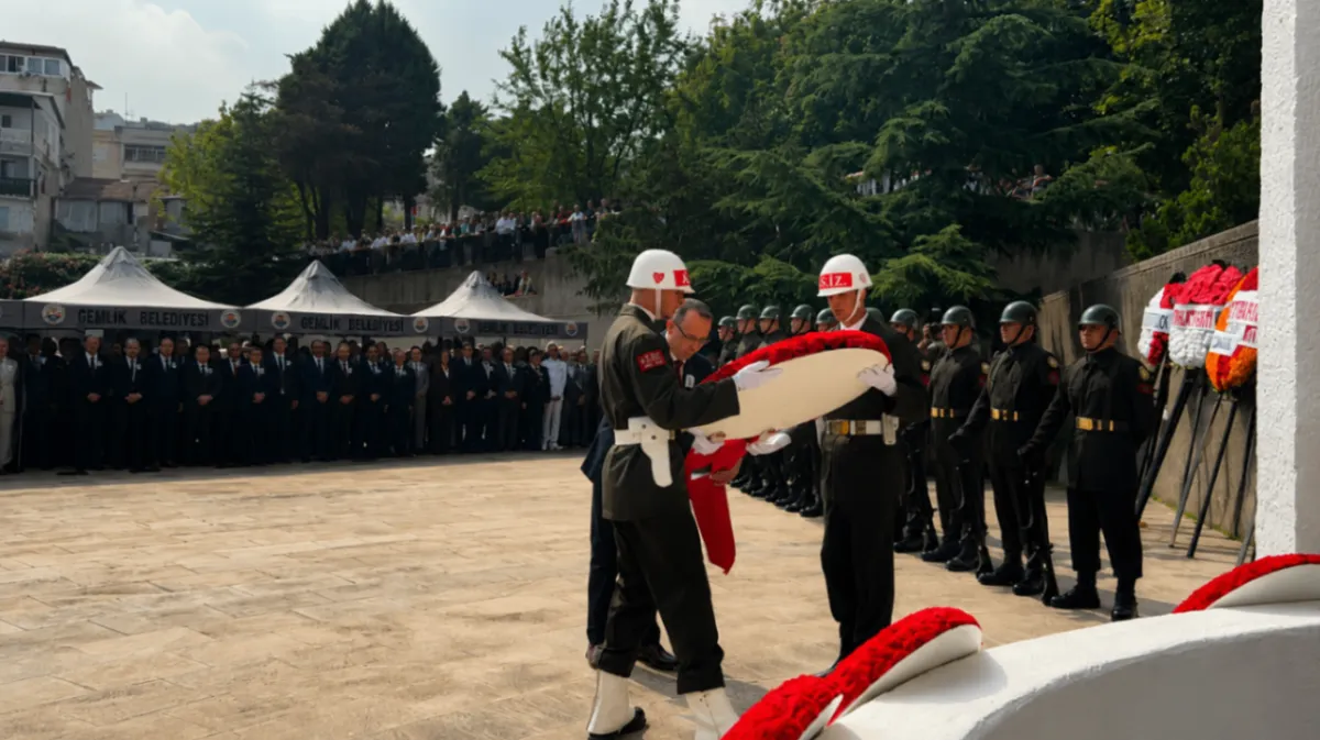 Celal Bayar vefatının 40. yılında mezarı başında anıldı