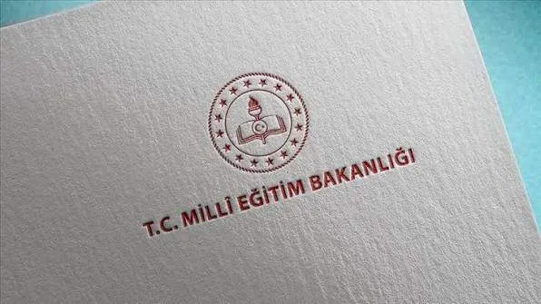 Kamuda çalışan velilere okulun ilk haftasında 3 saatlik idari izin