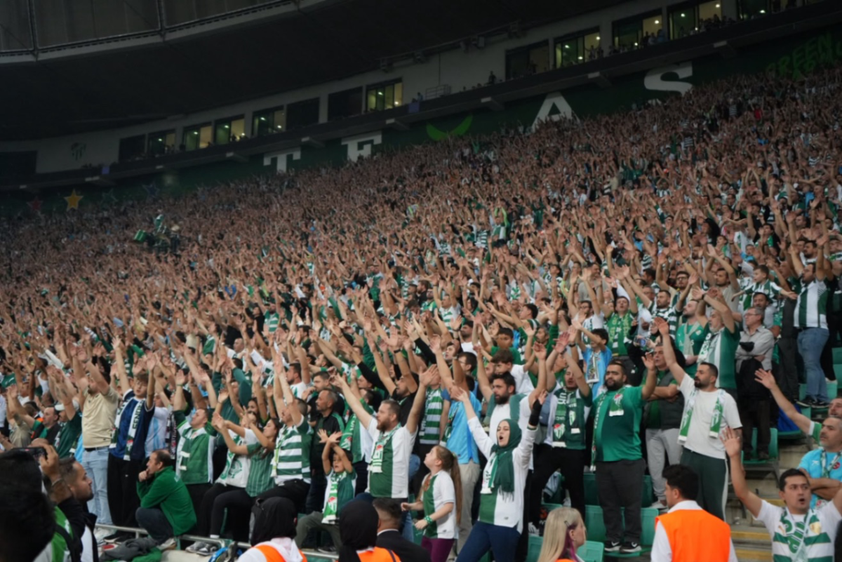 Bursaspor'un Muğlaspor maçı öncesi dikkat çeken bilet kararı!