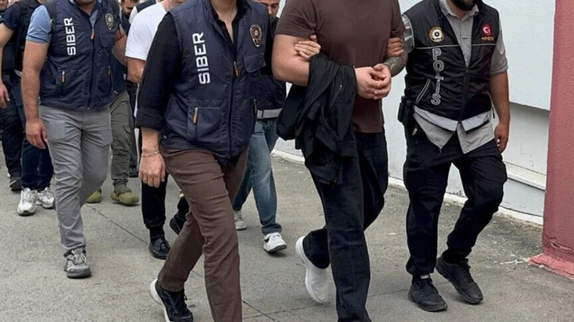 Bursa dahil 30 ilde 'Daltonlar' operasyonu! 30'u çocuk 85 şüpheli yakalandı...