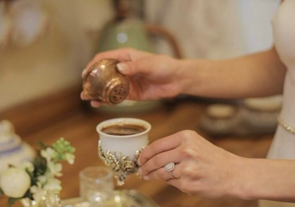Tuzlu kahve aşk testi değilmiş! Geçmişteki anlamı şaşırttı...