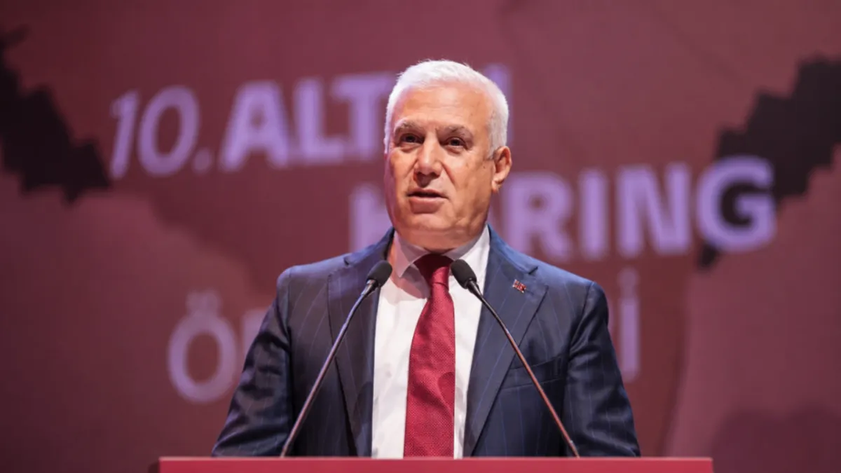 Mustafa Bozbey CHP’den istifa etti