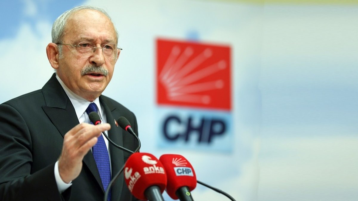 CHP'de büyük tasfiye! 48 isim için ihraç kararı...