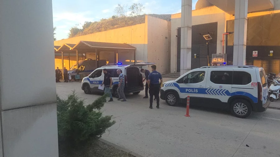     Bursa’da şafak baskını: Helikopter destekli operasyonda 52 gözaltı!