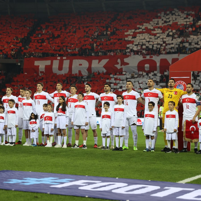 Sergen Yalçın'ın kadro planlaması gündemde! “Milli Takım'a çağrılmayacaklar”