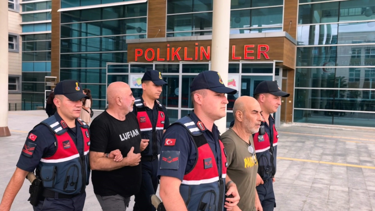 Ezel Akay ve kardeşi adliyeye sevk edildi