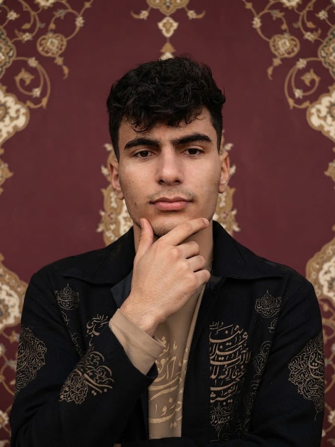 امیرحسام خدایاری