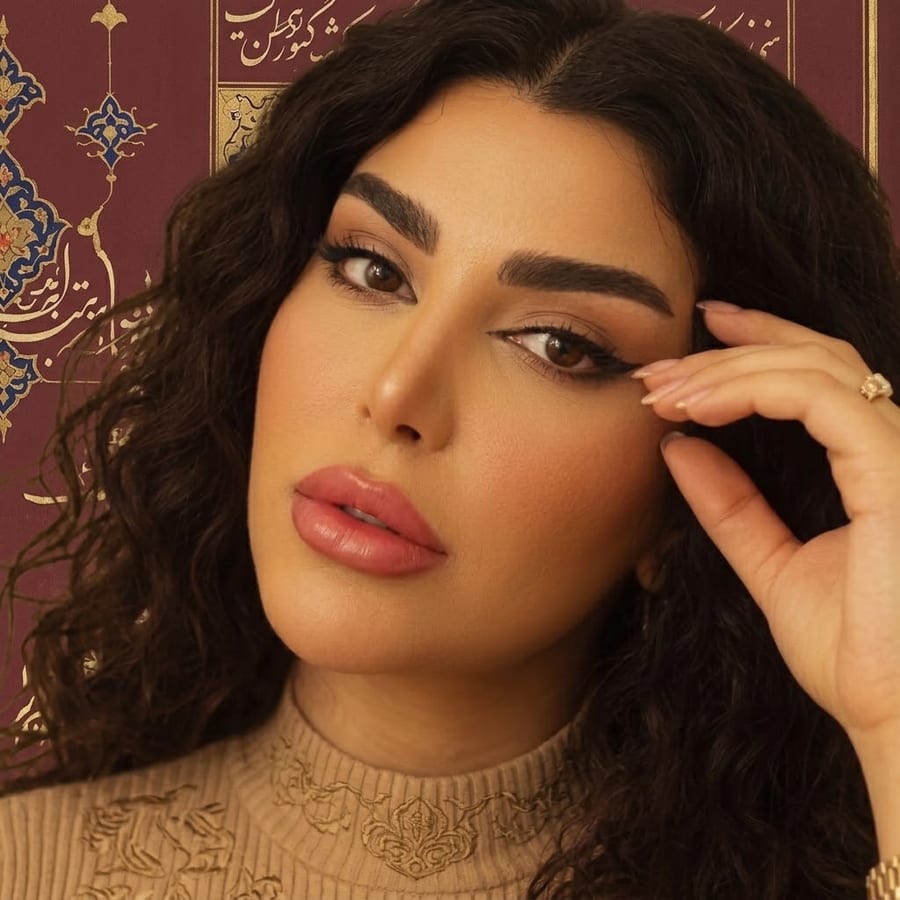 مینا پاک‌منش