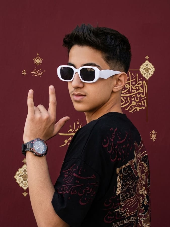 سام صحبت‌زاده