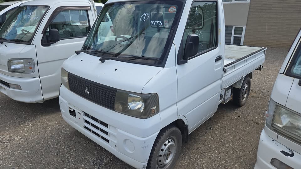 2001 Mitsubishi Minicab Kei Truck 4WD