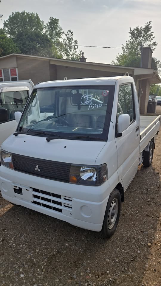 2005 Mitsubishi Minicab Kei Truck 4WD