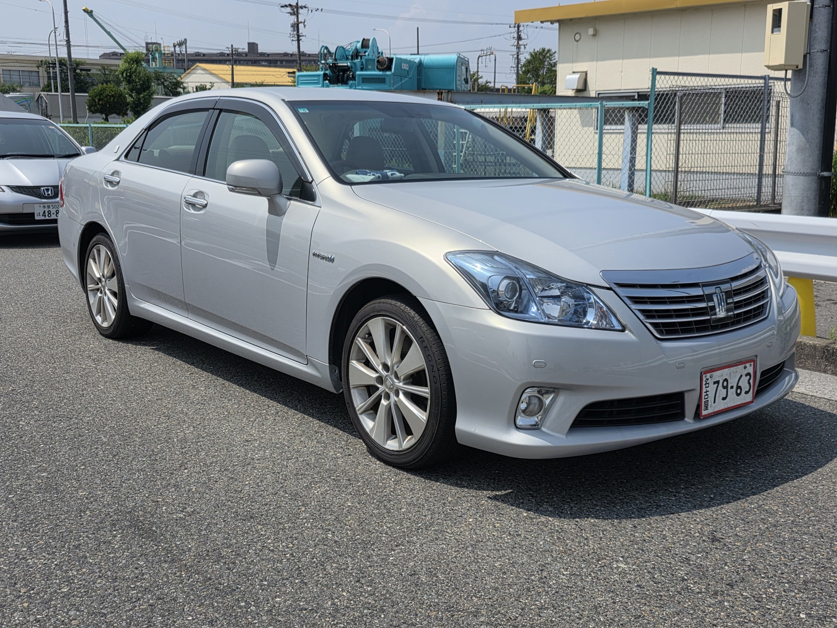 2010 Toyota Crown Hybrid