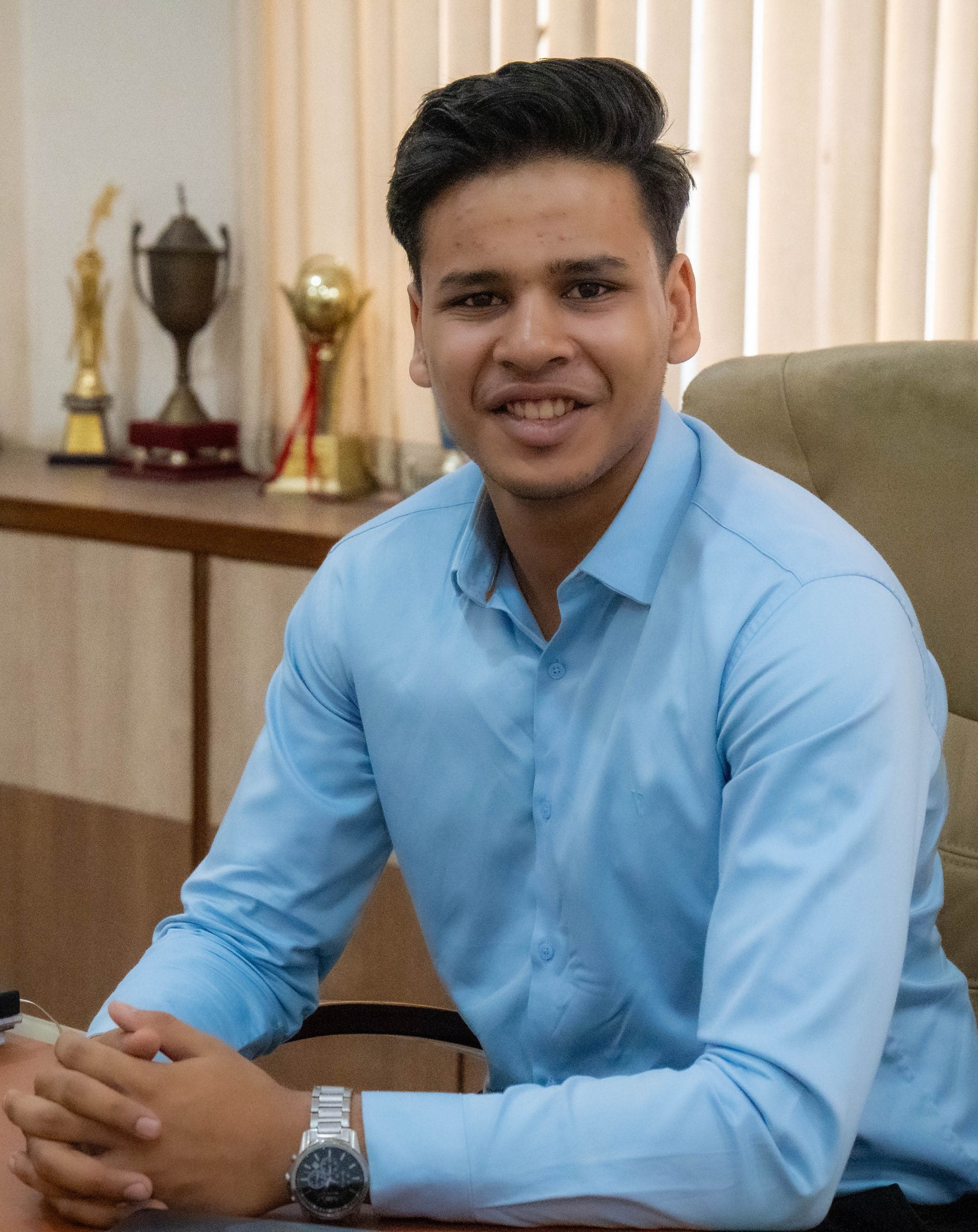 Mr. Inesh Saraogi