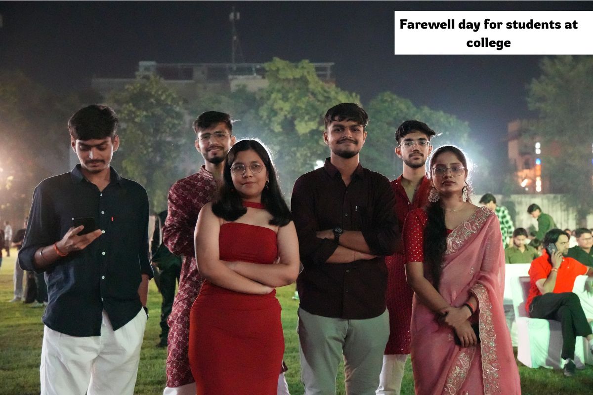 Farewell day celebration of engineering college students in Jaipur