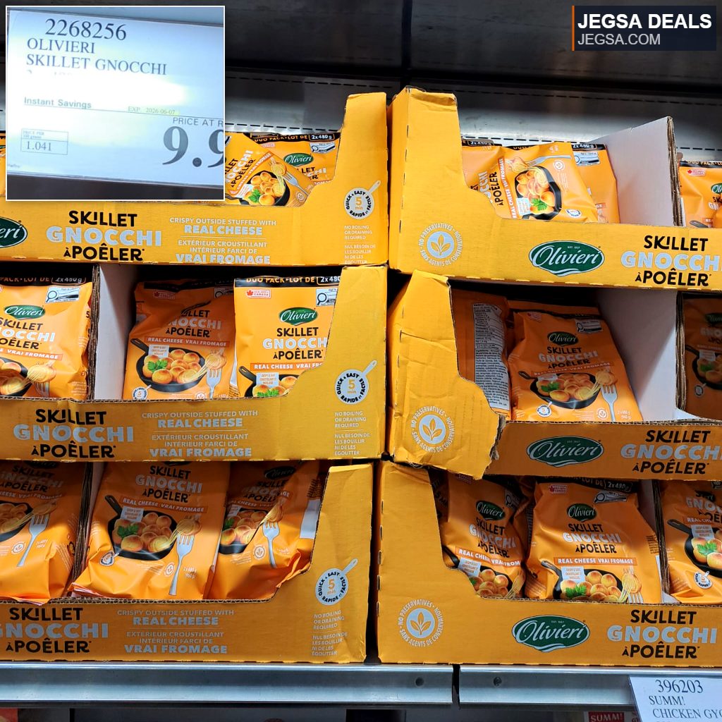 Olivier Skillet Gnocchi à Poêler with real cheese, a quick and easy meal, available at Costco for $9.99.