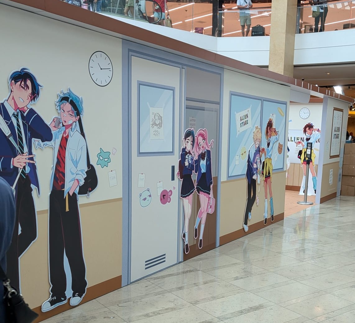 1Entrance1d.jpg