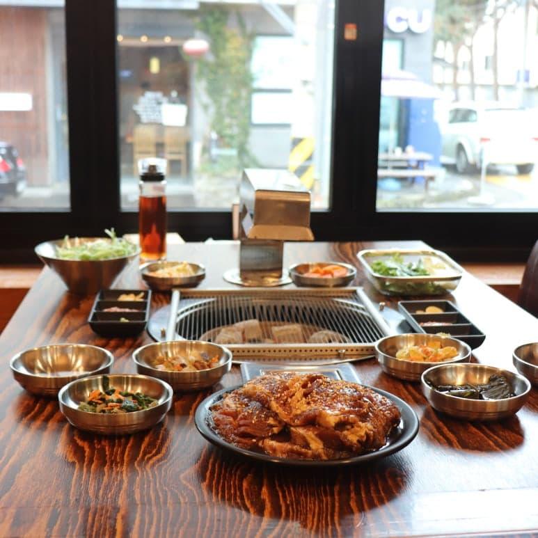돌돌이숯불갈비 연동점