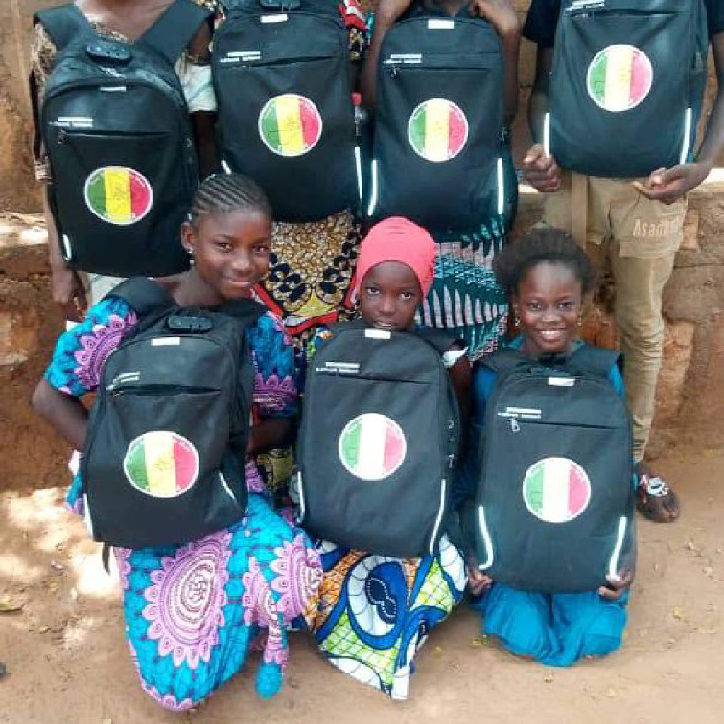remise kits scolaires