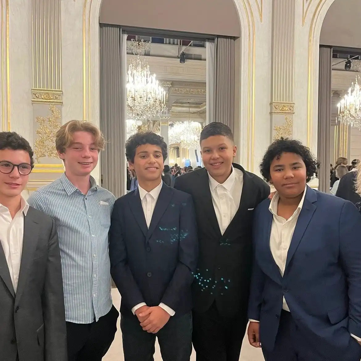 À l’Élysée : élèves du lycée Pasteur (Neuilly Sur Seine)