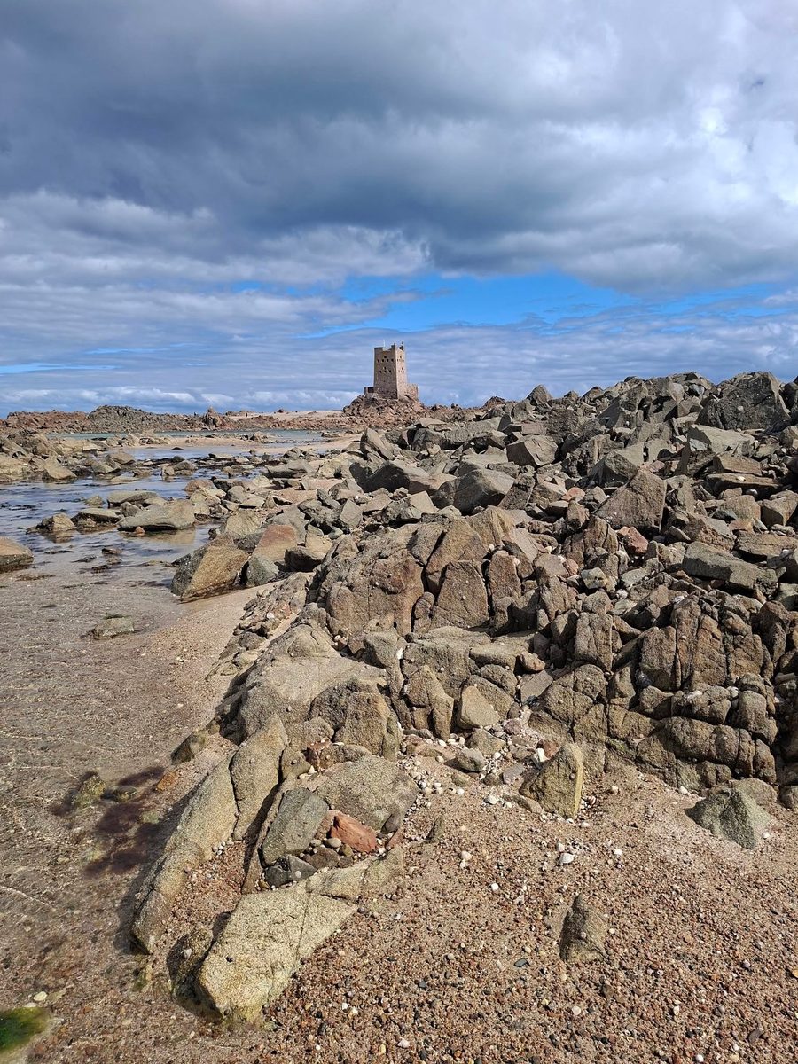 La Rocque / Seymour, photographed by raife