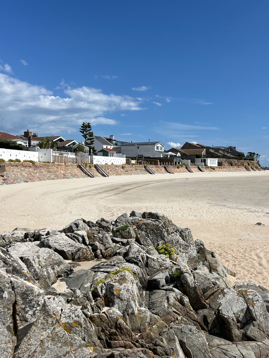 Green Island (La Motte), photographed by Jean
