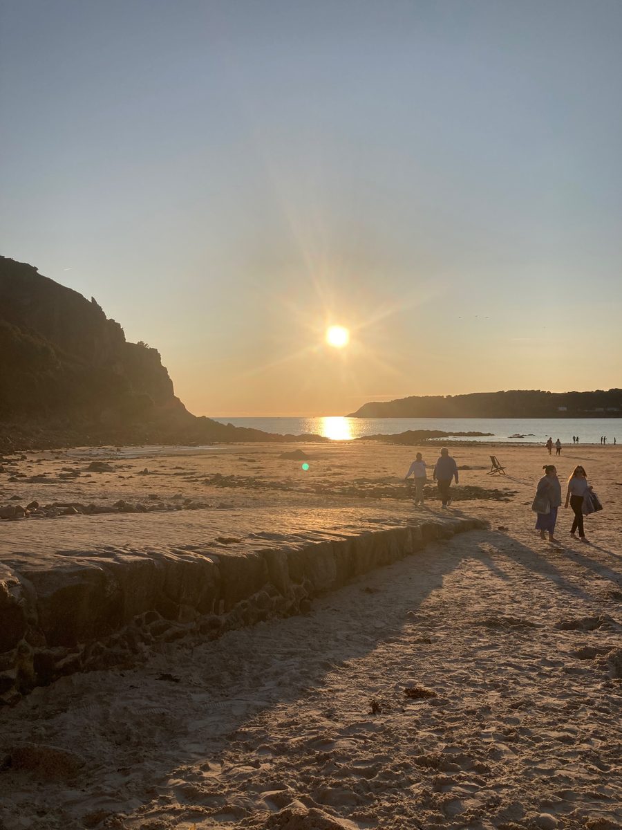 Ouaisné Bay, photographed by Hey