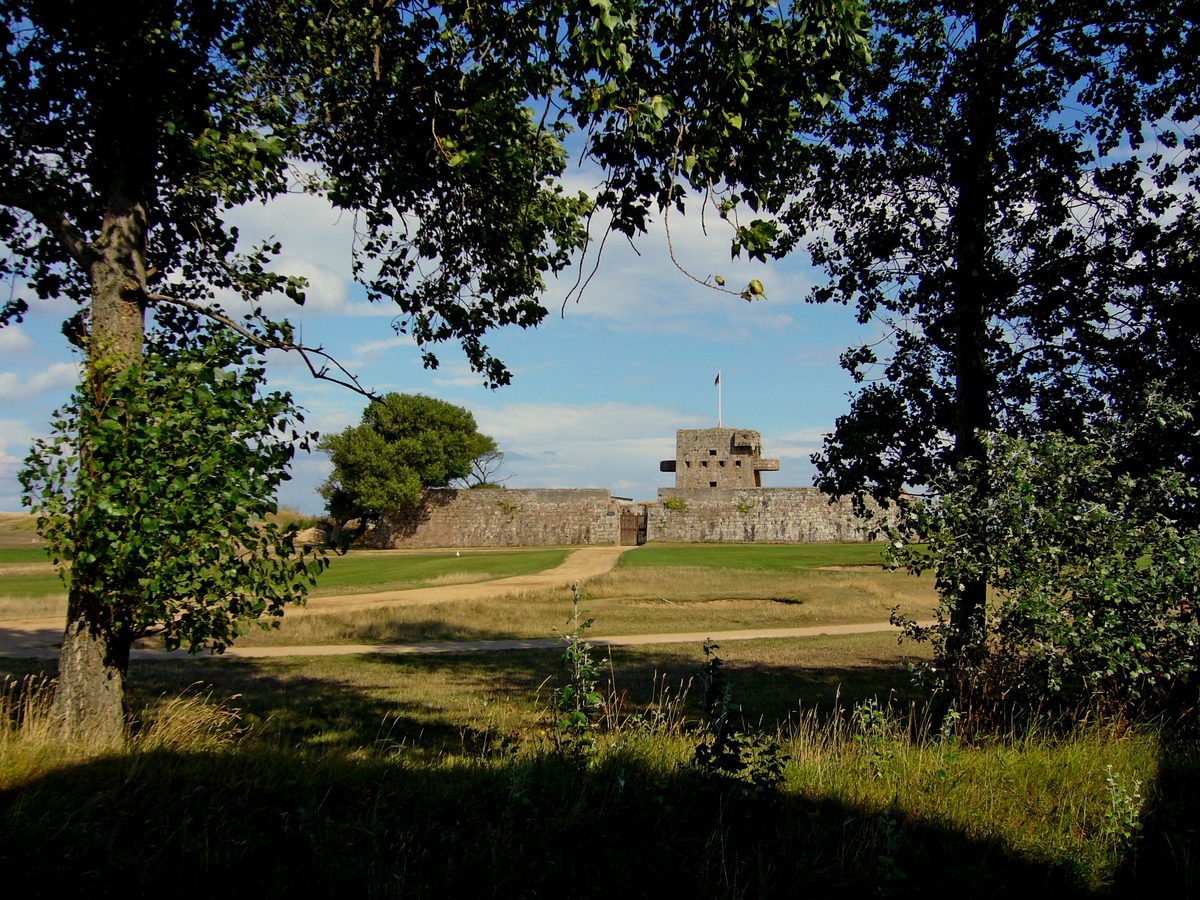 Royal Bay of Grouville, photographed by Vic
