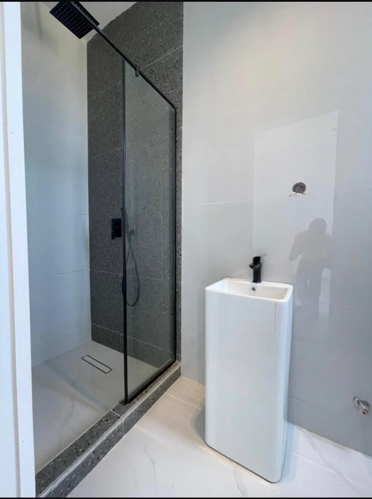 5-Bedroom Luxury Terrace Duplex · Lekki Phase 1, Lagos image 10