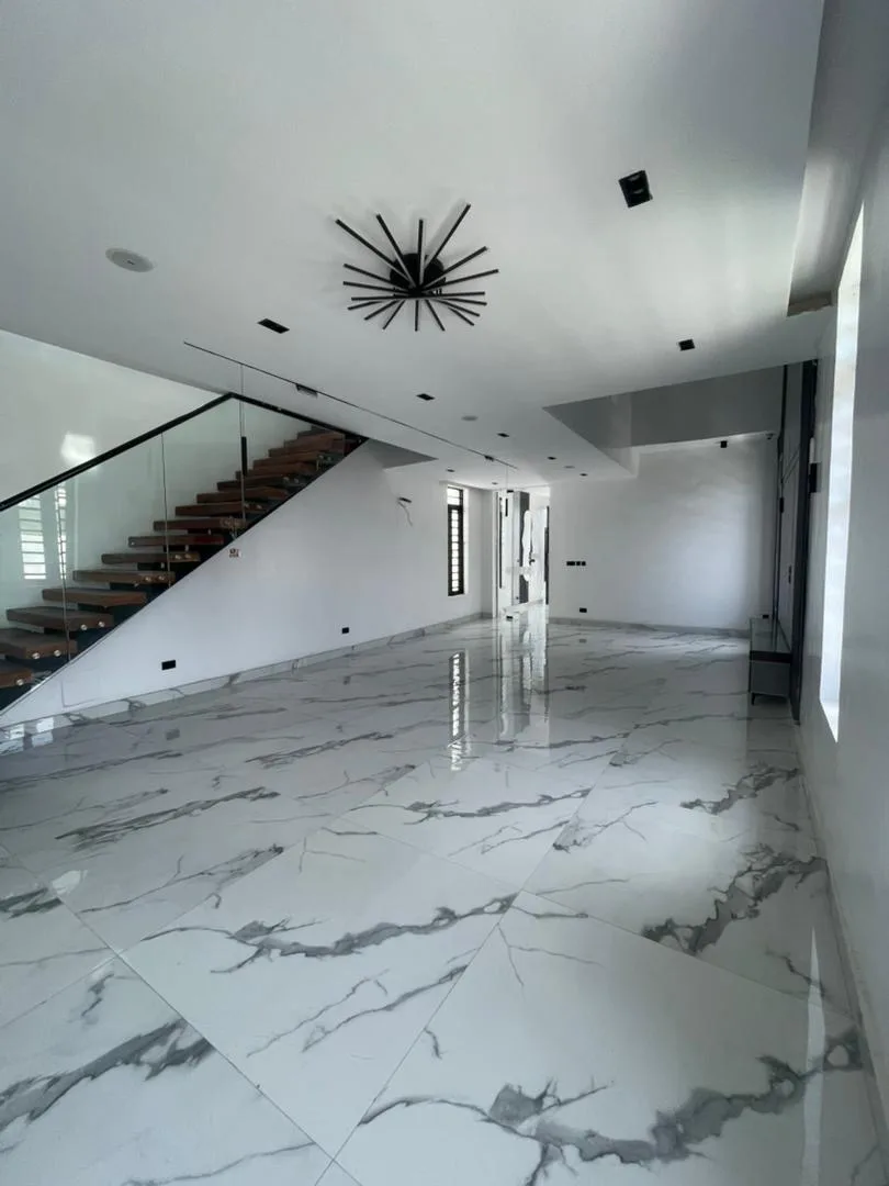 5-Bedroom Fully Detached Duplex, Lekki Phase 1 image 3
