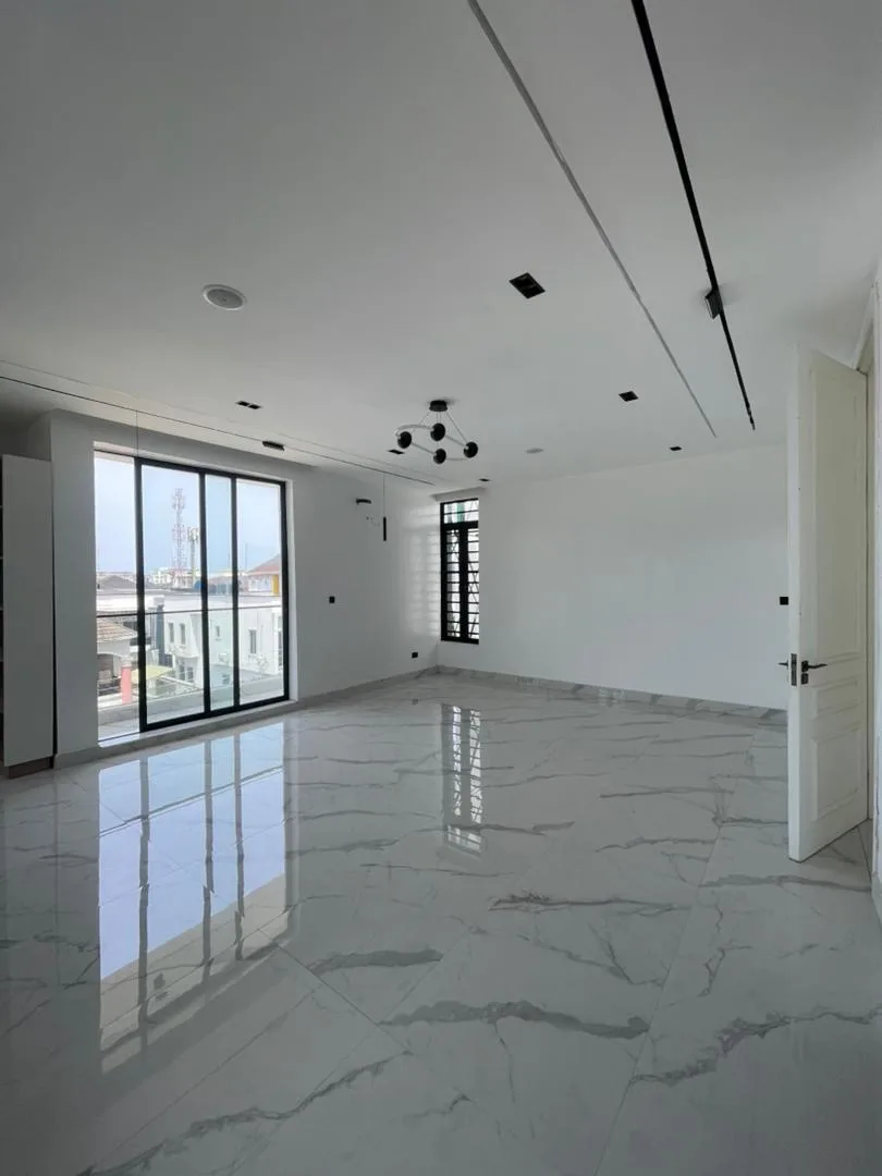 5-Bedroom Fully Detached Duplex, Lekki Phase 1 image 5