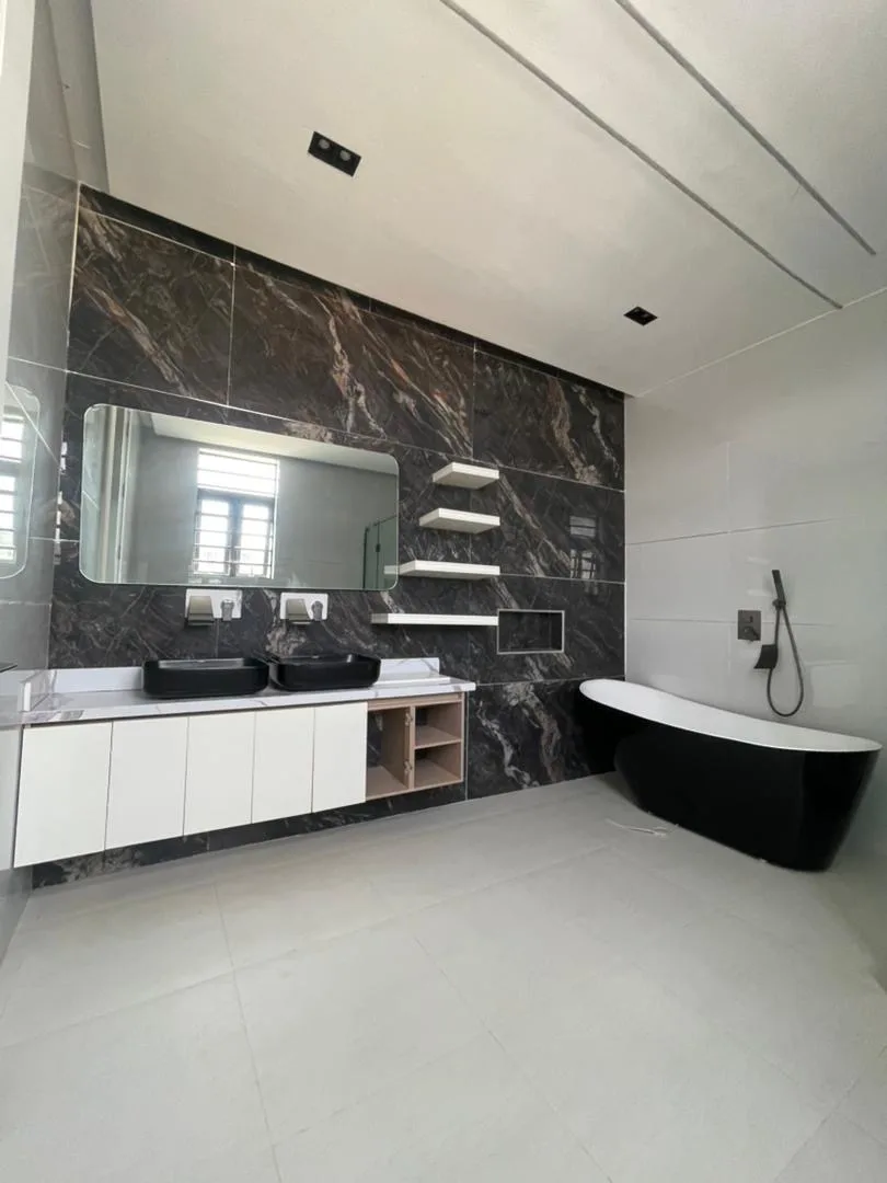 5-Bedroom Fully Detached Duplex, Lekki Phase 1 image 12