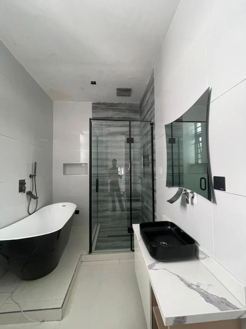 5-Bedroom Fully Detached Duplex, Lekki Phase 1 image 13