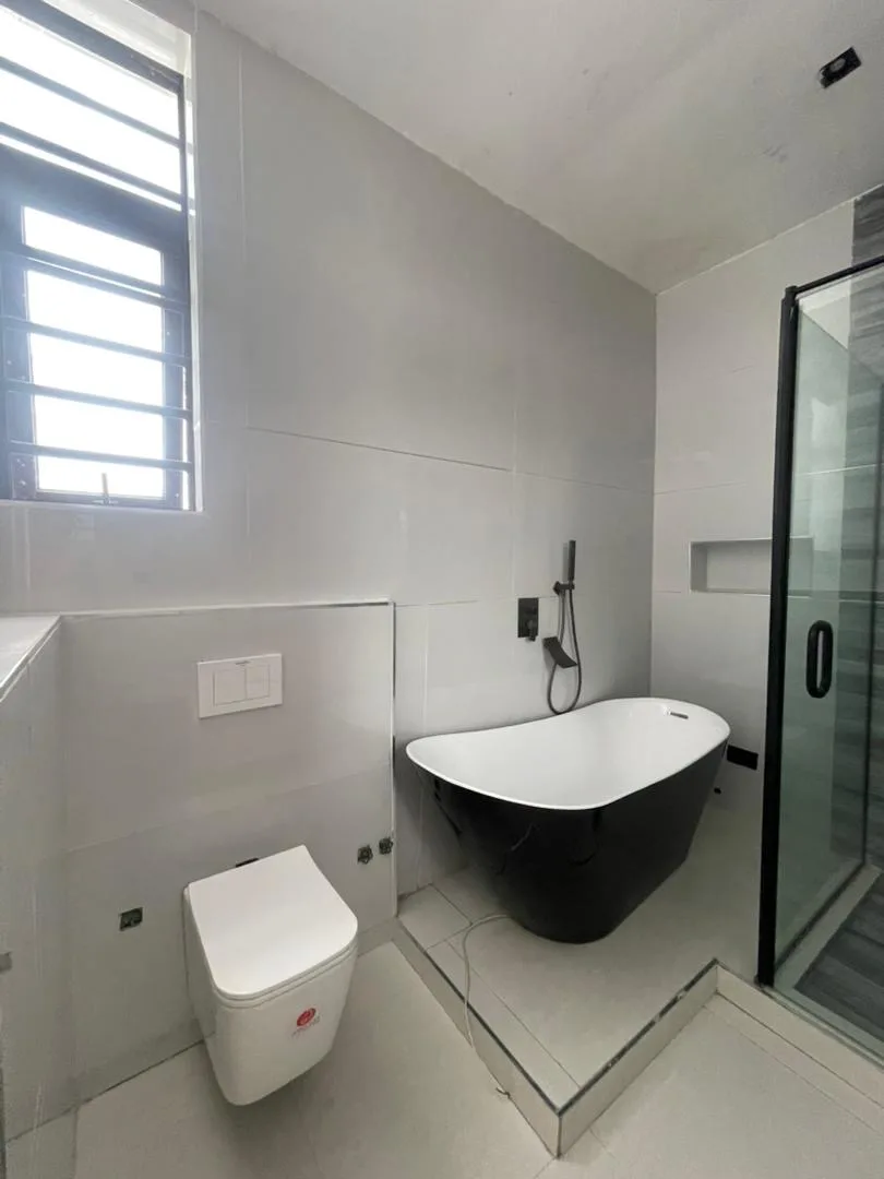 5-Bedroom Fully Detached Duplex, Lekki Phase 1 image 14