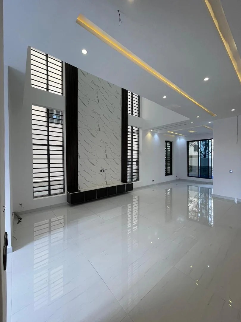 5-Bedroom Fully Detached Duplex with Pool & BQ — Lekki County Homes, Ikota image 2