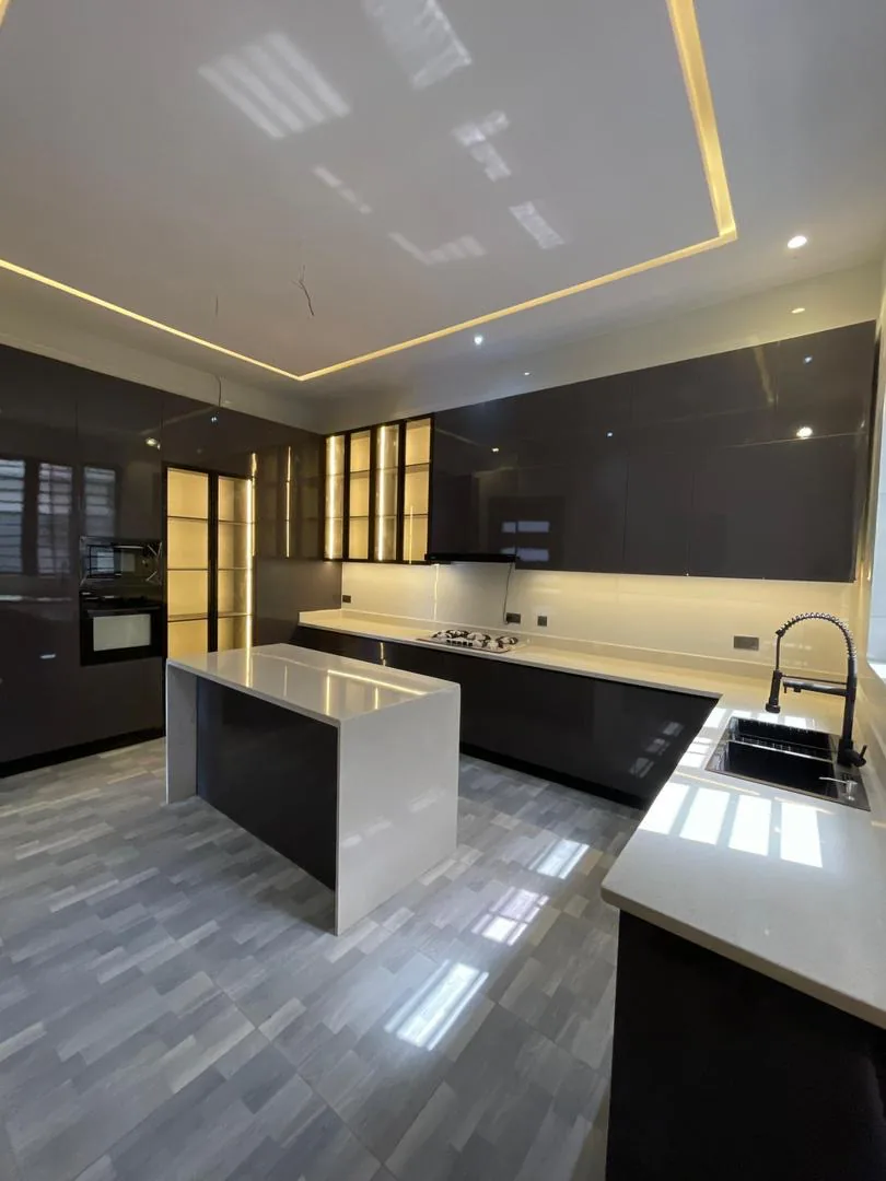 5-Bedroom Fully Detached Duplex with Pool & BQ — Lekki County Homes, Ikota image 4